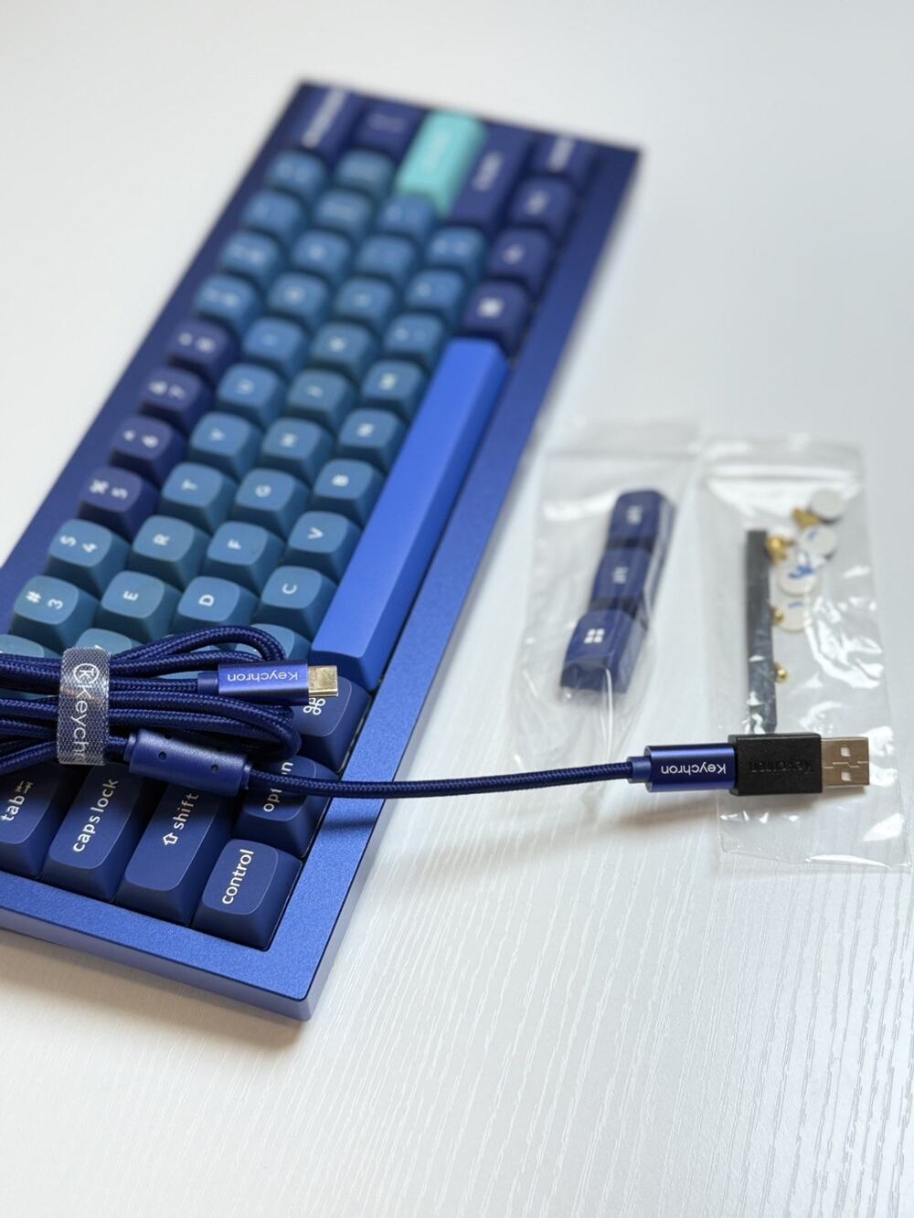 Keychron Q4 Wired Mechanical Keyboard Blue Switch US Layout Unopened